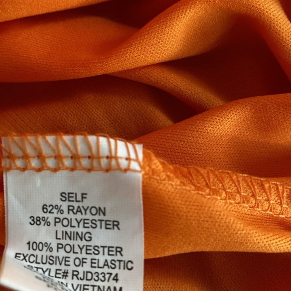 NY Collection Paisley Print Maxi Dress - Picture 14 of 14